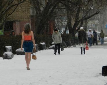 Галина Кутерева из Тольятти - женщина, которая не чувствует холода (6 фото)
