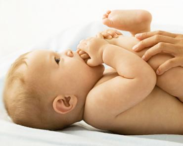 Как определить, наедается ли ребенок грудным молоком или смесью